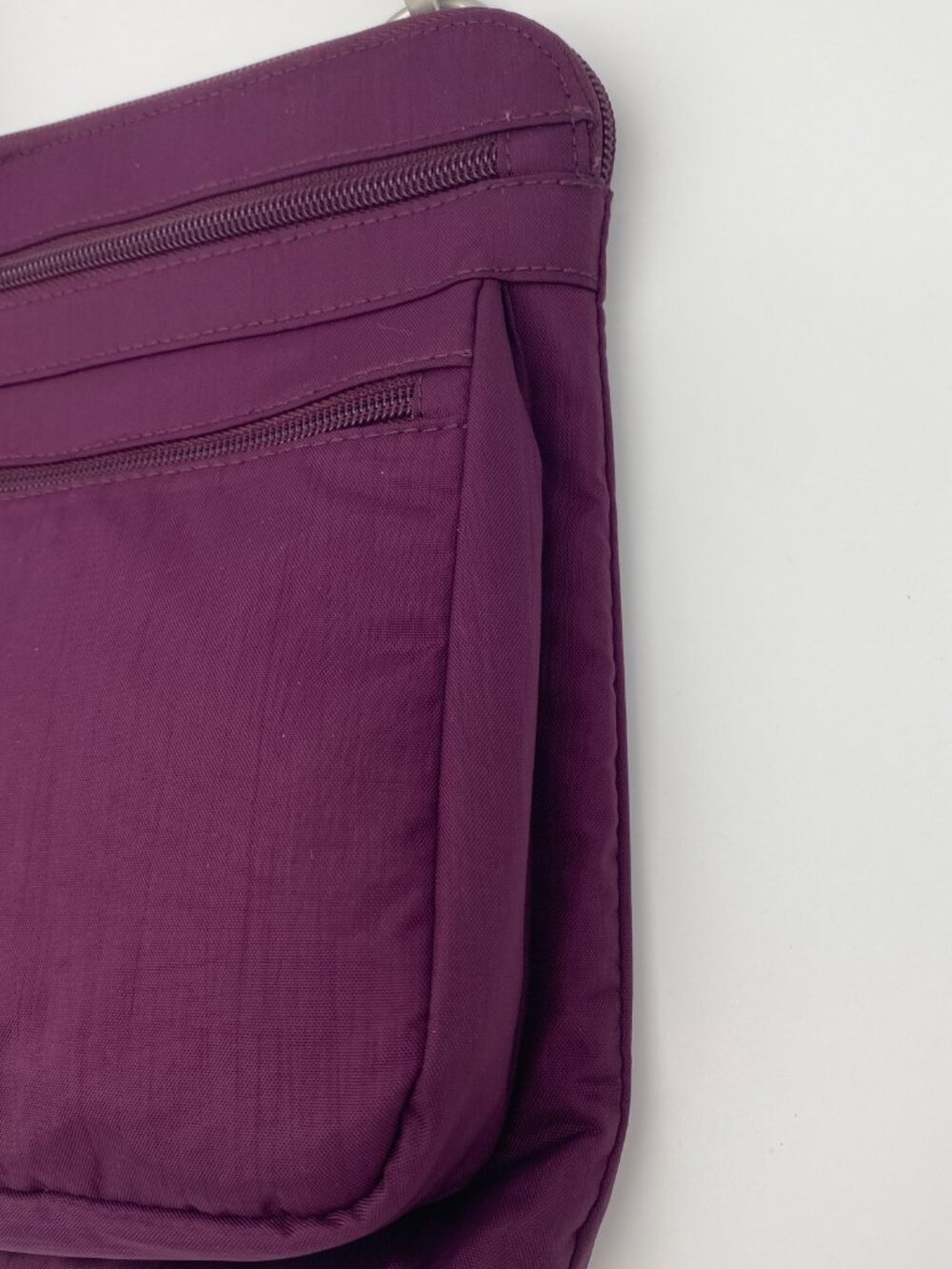 Baggallini Purple Nylon Crossbody Bag Travel Purse Multi Pouch NWOT New No Tags - Picture 5 of 10